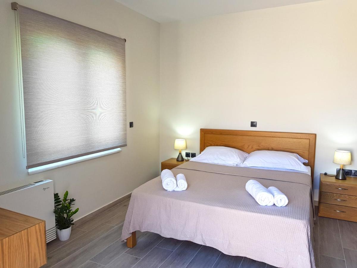 Four Seasons Homes ستالوس المظهر الخارجي الصورة