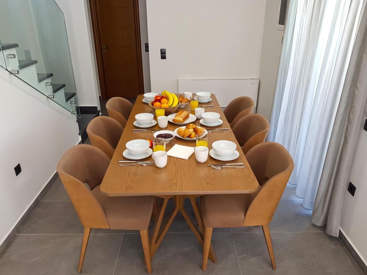 Four Seasons Homes ستالوس المظهر الخارجي الصورة